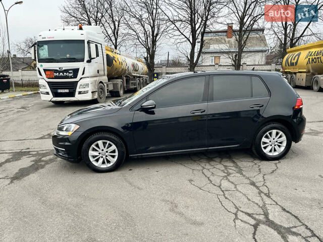 Черный Фольксваген Гольф, объемом двигателя 1.8 л и пробегом 116 тыс. км за 13500 $, фото 23 на Automoto.ua