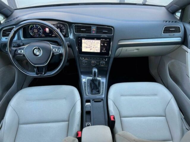 Черный Фольксваген Гольф, объемом двигателя 0 л и пробегом 47 тыс. км за 7800 $, фото 9 на Automoto.ua