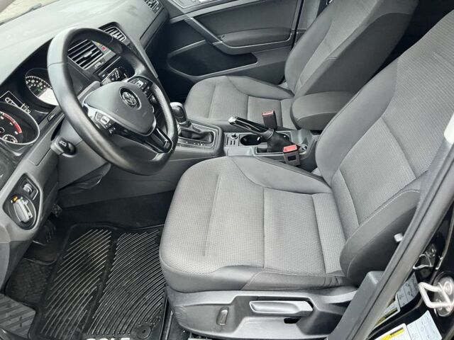 Черный Фольксваген Гольф, объемом двигателя 1.8 л и пробегом 116 тыс. км за 13500 $, фото 16 на Automoto.ua