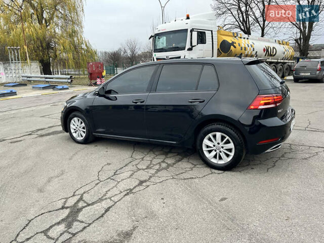 Черный Фольксваген Гольф, объемом двигателя 1.8 л и пробегом 116 тыс. км за 13500 $, фото 20 на Automoto.ua