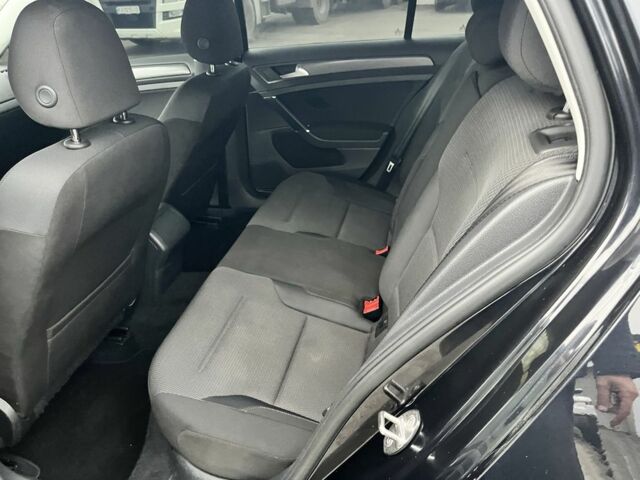 Черный Фольксваген Гольф, объемом двигателя 1.8 л и пробегом 116 тыс. км за 13500 $, фото 21 на Automoto.ua