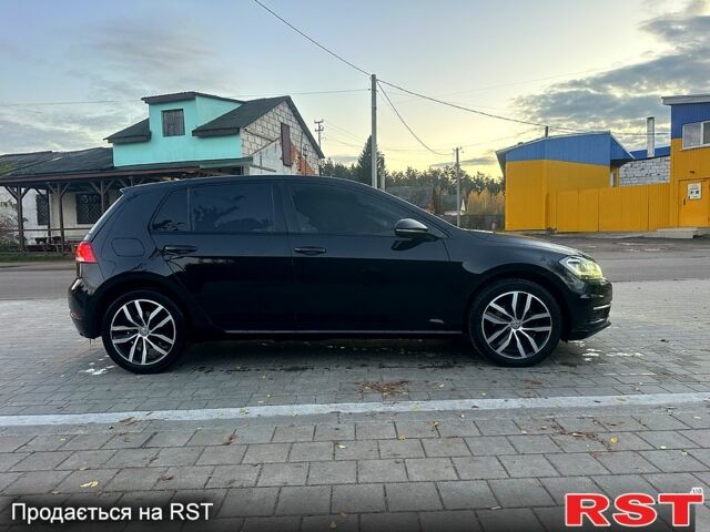 Черный Фольксваген Гольф, объемом двигателя 2 л и пробегом 110 тыс. км за 19800 $, фото 5 на Automoto.ua