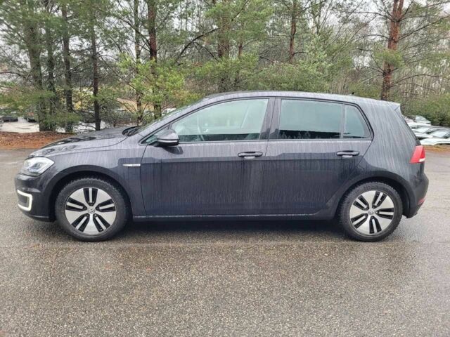 Черный Фольксваген Гольф, объемом двигателя 0 л и пробегом 85 тыс. км за 11000 $, фото 2 на Automoto.ua