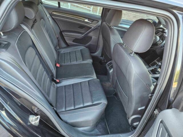 Черный Фольксваген Гольф, объемом двигателя 2 л и пробегом 87 тыс. км за 8900 $, фото 8 на Automoto.ua