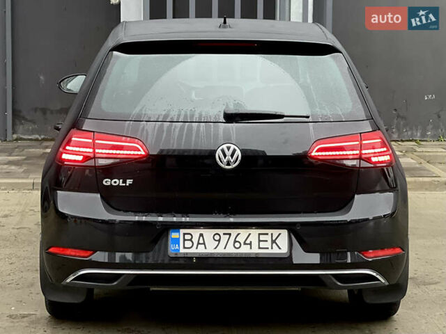 Чорний Фольксваген Гольф, об'ємом двигуна 1.4 л та пробігом 69 тис. км за 19000 $, фото 17 на Automoto.ua