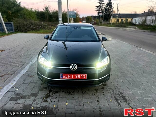 Черный Фольксваген Гольф, объемом двигателя 2 л и пробегом 110 тыс. км за 19800 $, фото 3 на Automoto.ua