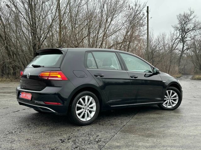 Черный Фольксваген Гольф, объемом двигателя 0 л и пробегом 95 тыс. км за 13200 $, фото 4 на Automoto.ua