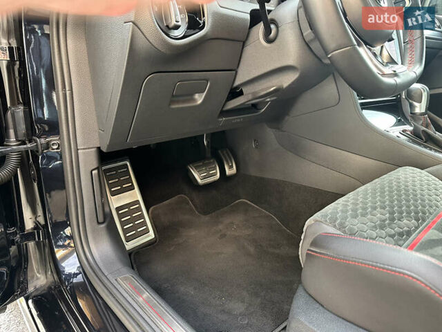 Черный Фольксваген Гольф, объемом двигателя 1.98 л и пробегом 71 тыс. км за 26000 $, фото 24 на Automoto.ua