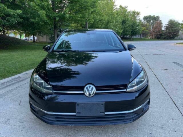 Черный Фольксваген Гольф, объемом двигателя 1.4 л и пробегом 48 тыс. км за 8000 $, фото 1 на Automoto.ua