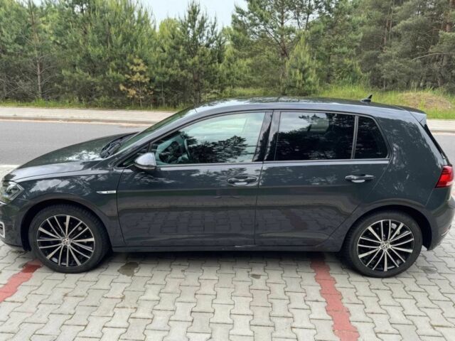 Черный Фольксваген Гольф, объемом двигателя 0 л и пробегом 42 тыс. км за 4500 $, фото 3 на Automoto.ua