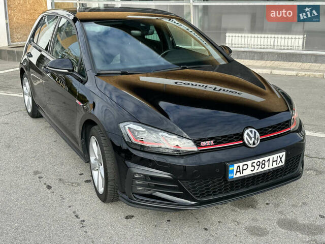 Черный Фольксваген Гольф, объемом двигателя 1.98 л и пробегом 71 тыс. км за 26000 $, фото 9 на Automoto.ua
