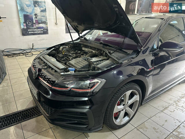 Черный Фольксваген Гольф, объемом двигателя 1.98 л и пробегом 71 тыс. км за 26000 $, фото 10 на Automoto.ua