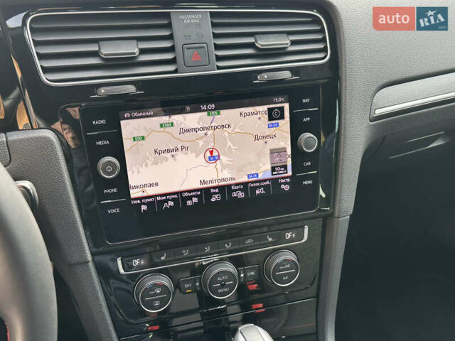 Черный Фольксваген Гольф, объемом двигателя 1.98 л и пробегом 71 тыс. км за 26000 $, фото 32 на Automoto.ua