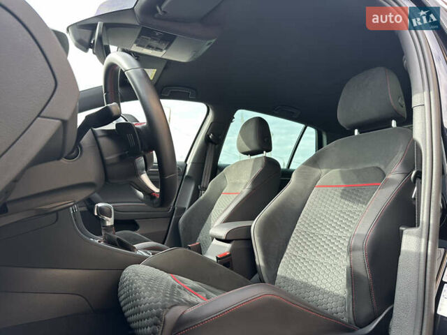 Черный Фольксваген Гольф, объемом двигателя 1.98 л и пробегом 71 тыс. км за 26000 $, фото 19 на Automoto.ua