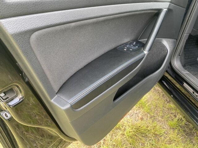 Чорний Фольксваген Гольф, об'ємом двигуна 0 л та пробігом 62 тис. км за 15200 $, фото 11 на Automoto.ua