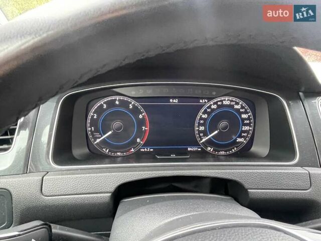 Черный Фольксваген Гольф, объемом двигателя 1.4 л и пробегом 84 тыс. км за 19200 $, фото 37 на Automoto.ua