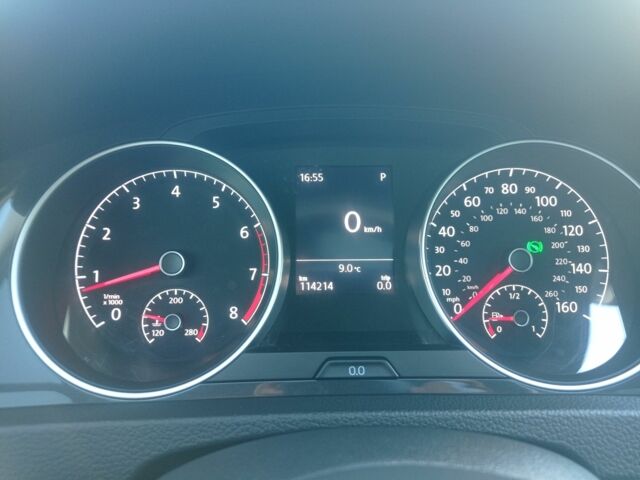 Черный Фольксваген Гольф, объемом двигателя 1.4 л и пробегом 121 тыс. км за 14000 $, фото 5 на Automoto.ua