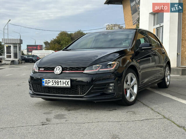 Черный Фольксваген Гольф, объемом двигателя 1.98 л и пробегом 71 тыс. км за 26000 $, фото 3 на Automoto.ua