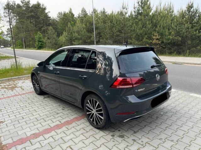 Черный Фольксваген Гольф, объемом двигателя 0 л и пробегом 42 тыс. км за 4500 $, фото 4 на Automoto.ua