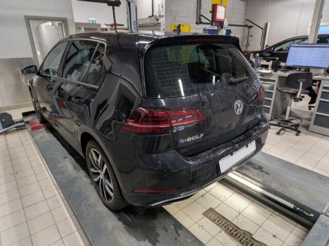 Чорний Фольксваген Гольф, об'ємом двигуна 0 л та пробігом 58 тис. км за 11200 $, фото 3 на Automoto.ua