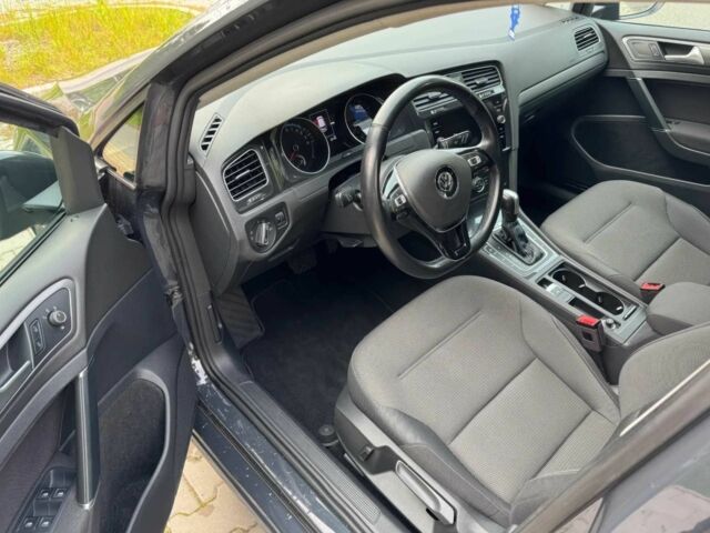 Черный Фольксваген Гольф, объемом двигателя 0 л и пробегом 42 тыс. км за 4500 $, фото 8 на Automoto.ua