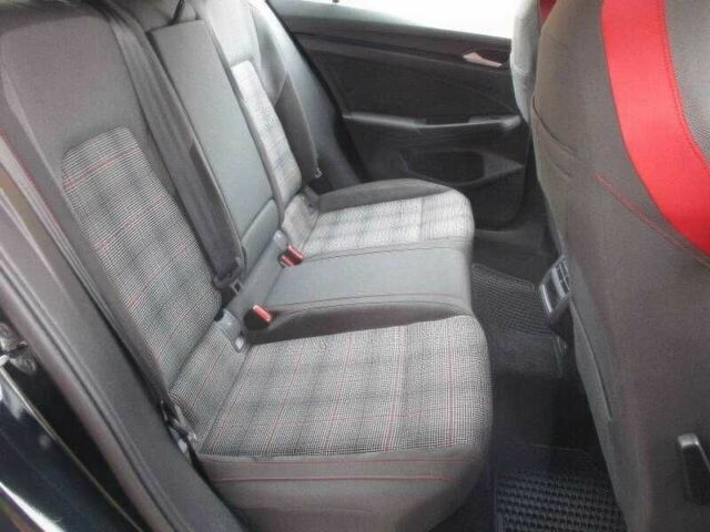 Чорний Фольксваген Гольф, об'ємом двигуна 2 л та пробігом 20 тис. км за 14500 $, фото 13 на Automoto.ua