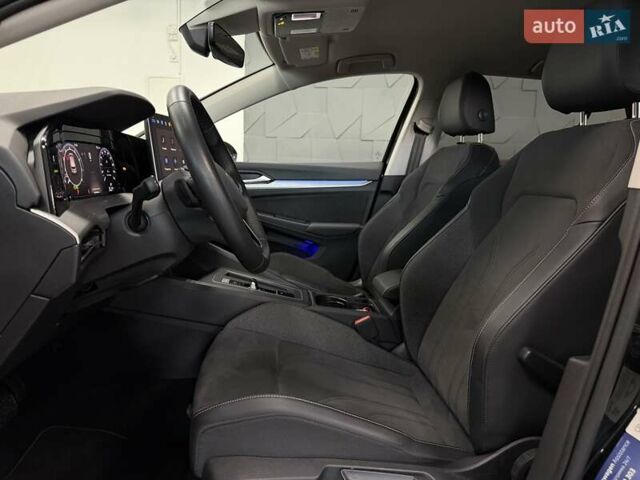 Черный Фольксваген Гольф, объемом двигателя 1.4 л и пробегом 12 тыс. км за 29500 $, фото 43 на Automoto.ua