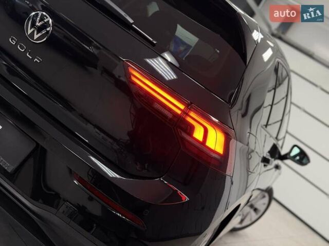Черный Фольксваген Гольф, объемом двигателя 1.4 л и пробегом 12 тыс. км за 29500 $, фото 13 на Automoto.ua