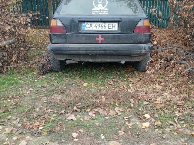 Фольксваген Гольф 1987 в Краматорске на Automoto.ua Черный Фольксваген Гольф, объемом двигателя 1.6 л и пробегом 300 тыс. км за 721 $, фото 1 на Automoto.ua
