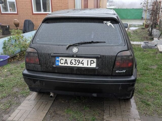 Чорний Фольксваген Гольф, об'ємом двигуна 1.9 л та пробігом 320 тис. км за 1400 $, фото 1 на Automoto.ua