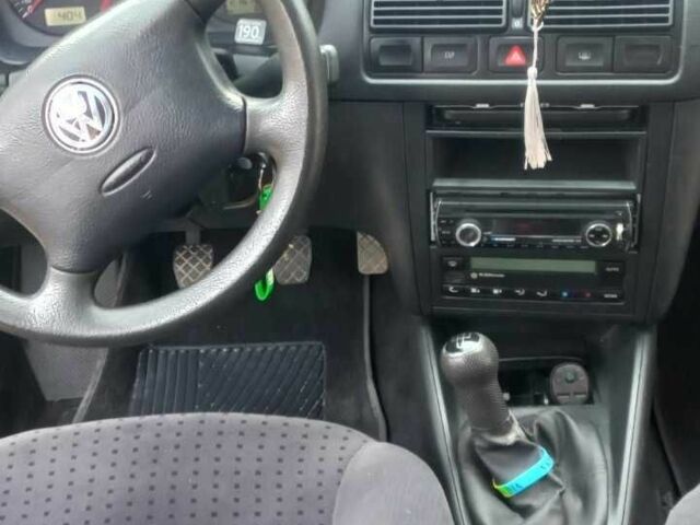 Чорний Фольксваген Гольф, об'ємом двигуна 2 л та пробігом 240 тис. км за 1700 $, фото 3 на Automoto.ua