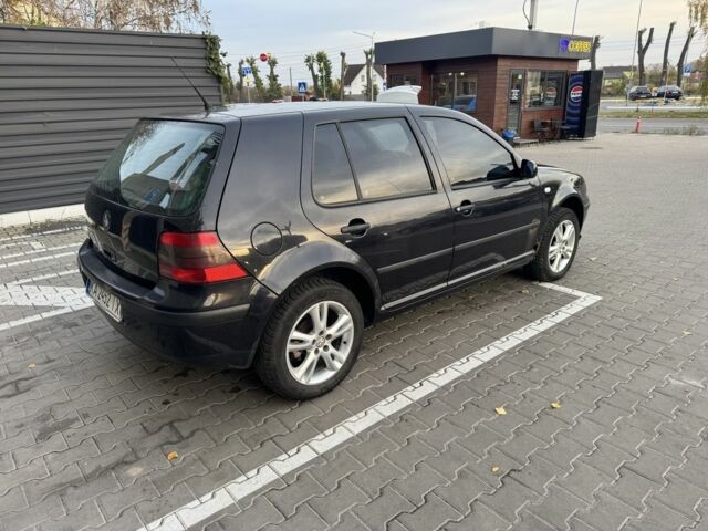 Черный Фольксваген Гольф, объемом двигателя 1.6 л и пробегом 245 тыс. км за 2900 $, фото 3 на Automoto.ua