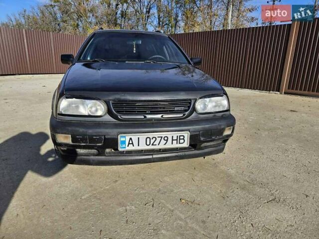 Черный Фольксваген Гольф, объемом двигателя 1.98 л и пробегом 355 тыс. км за 1850 $, фото 10 на Automoto.ua