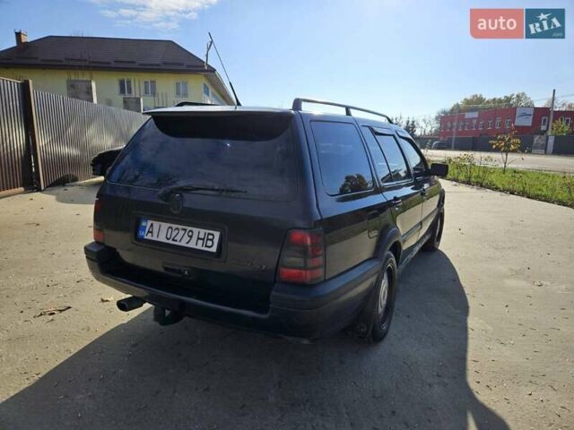 Черный Фольксваген Гольф, объемом двигателя 1.98 л и пробегом 355 тыс. км за 1850 $, фото 3 на Automoto.ua