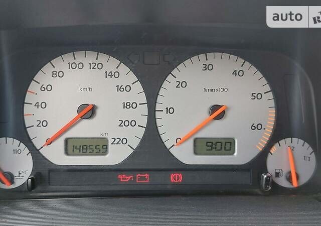 Чорний Фольксваген Гольф, об'ємом двигуна 1.4 л та пробігом 150 тис. км за 1600 $, фото 11 на Automoto.ua