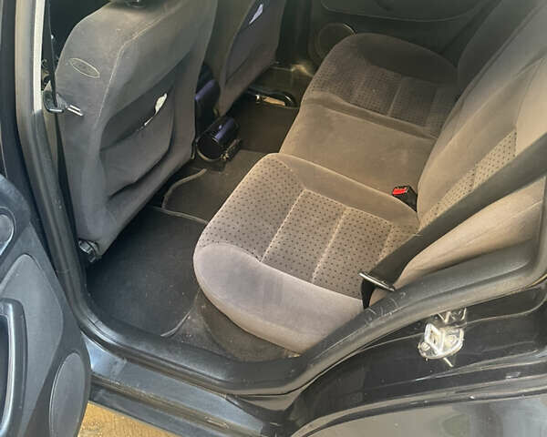 Фольксваген Гольф 1999 в Краматорске на Automoto.ua Черный Фольксваген Гольф, объемом двигателя 1.6 л и пробегом 354 тыс. км за 4150 $, фото 5 на Automoto.ua