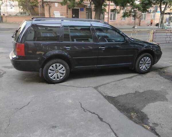 Черный Фольксваген Гольф, объемом двигателя 1.6 л и пробегом 360 тыс. км за 3700 $, фото 8 на Automoto.ua