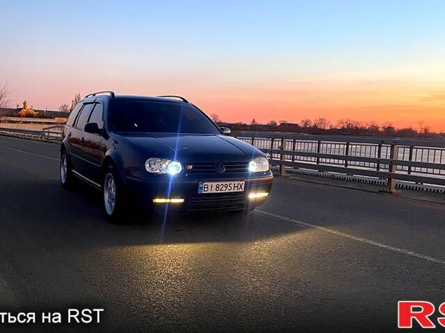 Черный Фольксваген Гольф, объемом двигателя 2 л и пробегом 290 тыс. км за 4000 $, фото 1 на Automoto.ua