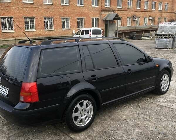 Чорний Фольксваген Гольф, об'ємом двигуна 1.39 л та пробігом 223 тис. км за 4700 $, фото 3 на Automoto.ua