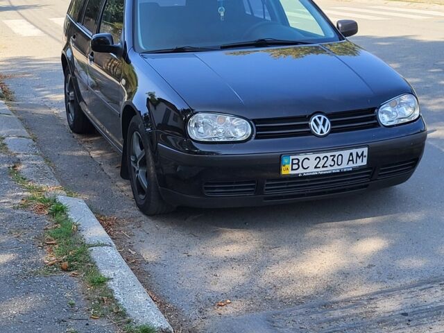 Чорний Фольксваген Гольф, об'ємом двигуна 1.4 л та пробігом 339 тис. км за 3500 $, фото 1 на Automoto.ua