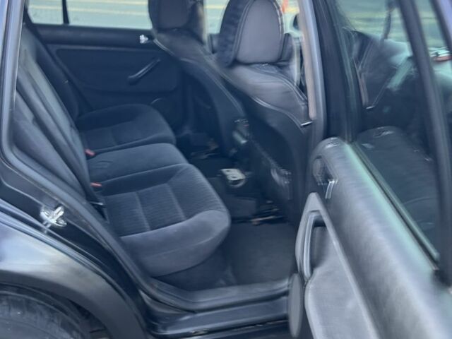 Чорний Фольксваген Гольф, об'ємом двигуна 1.9 л та пробігом 500 тис. км за 3600 $, фото 5 на Automoto.ua