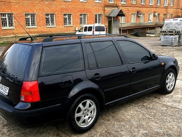 Чорний Фольксваген Гольф, об'ємом двигуна 1.4 л та пробігом 223 тис. км за 4700 $, фото 1 на Automoto.ua