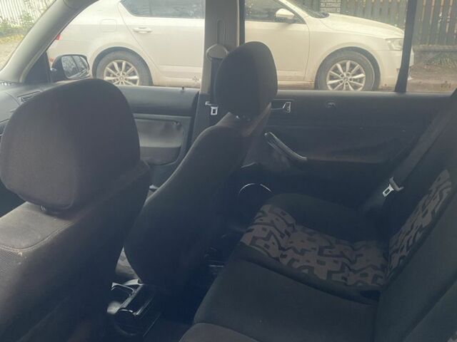 Чорний Фольксваген Гольф, об'ємом двигуна 1.6 л та пробігом 3 тис. км за 1100 $, фото 5 на Automoto.ua