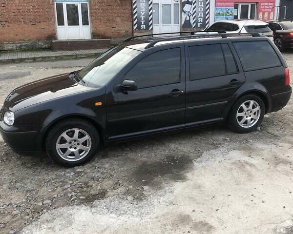 Чорний Фольксваген Гольф, об'ємом двигуна 1.39 л та пробігом 223 тис. км за 4700 $, фото 4 на Automoto.ua