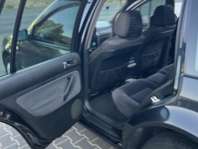 Чорний Фольксваген Гольф, об'ємом двигуна 1.9 л та пробігом 500 тис. км за 3600 $, фото 7 на Automoto.ua