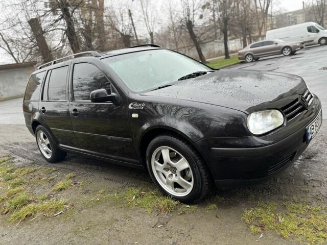 Черный Фольксваген Гольф, объемом двигателя 1.9 л и пробегом 400 тыс. км за 3400 $, фото 2 на Automoto.ua