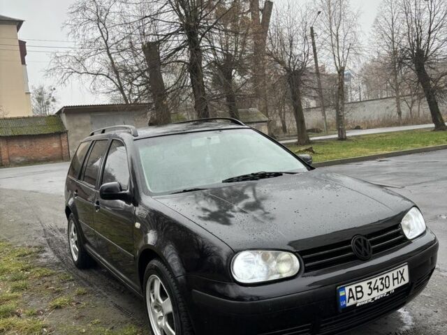 Черный Фольксваген Гольф, объемом двигателя 1.9 л и пробегом 400 тыс. км за 3400 $, фото 1 на Automoto.ua
