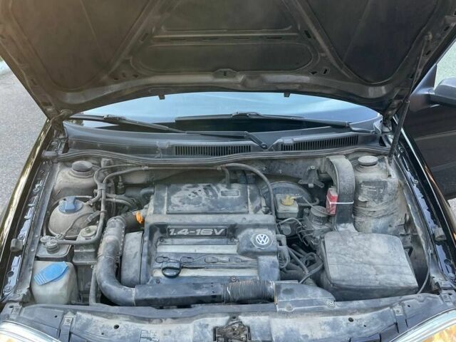 Чорний Фольксваген Гольф, об'ємом двигуна 1.4 л та пробігом 339 тис. км за 3500 $, фото 17 на Automoto.ua