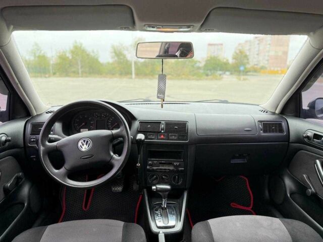 Черный Фольксваген Гольф, объемом двигателя 2 л и пробегом 230 тыс. км за 4499 $, фото 10 на Automoto.ua