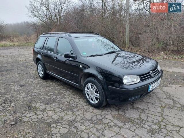 Черный Фольксваген Гольф, объемом двигателя 1.6 л и пробегом 245 тыс. км за 3950 $, фото 39 на Automoto.ua